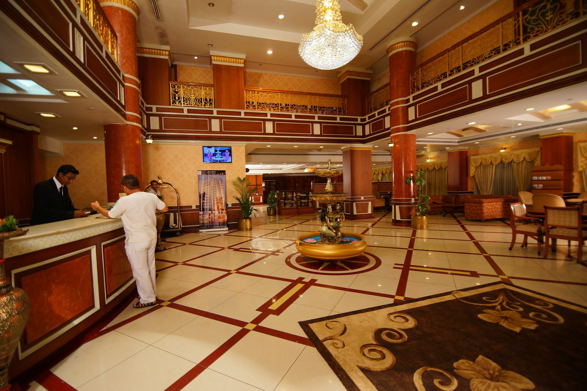 Joys Palace Hotel Thrissur Екстер'єр фото